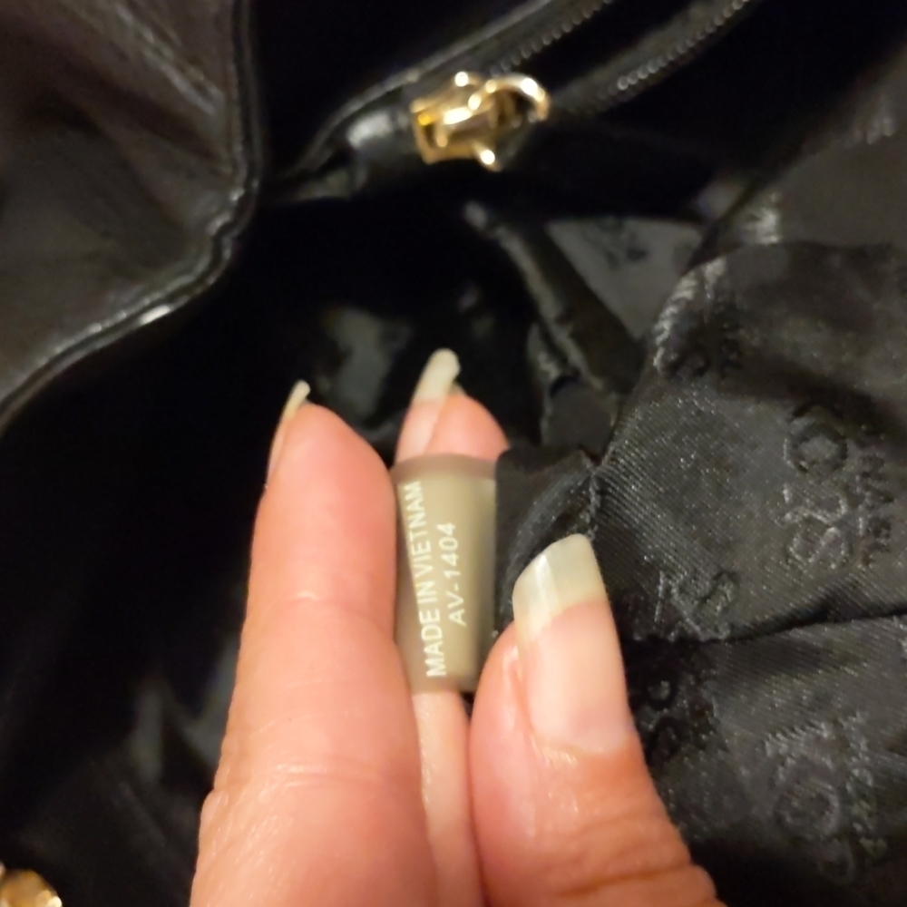 Michael Kors Fulton Chain Tote​​​​​​ - Picture 6 of 6